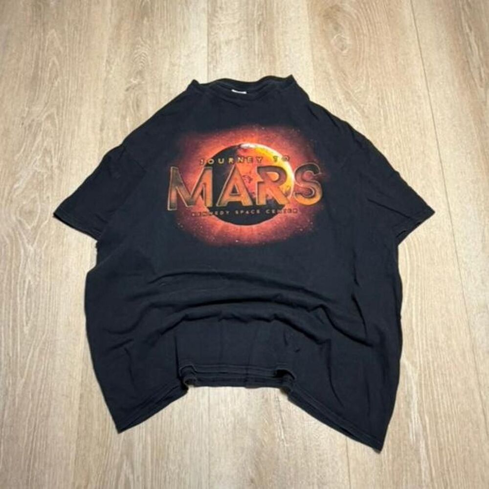 Mars-the-label Men's Black T-shirt